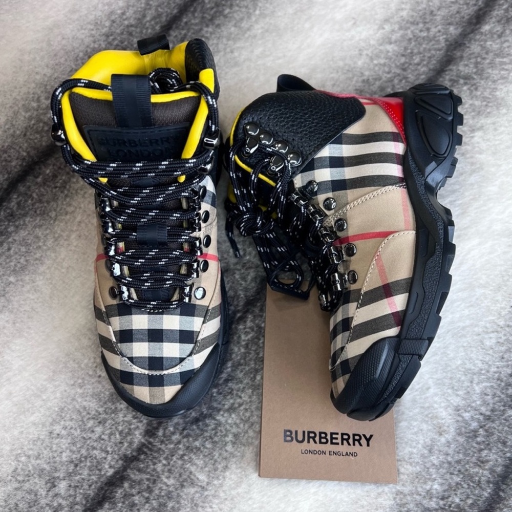 Burberry Vintage Check Logo Tor Hiking Boots
